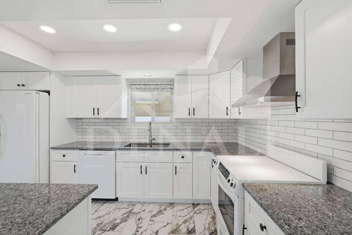 House for rent at 10602 E Elmhurst Dr, Chandler, AZ 85248