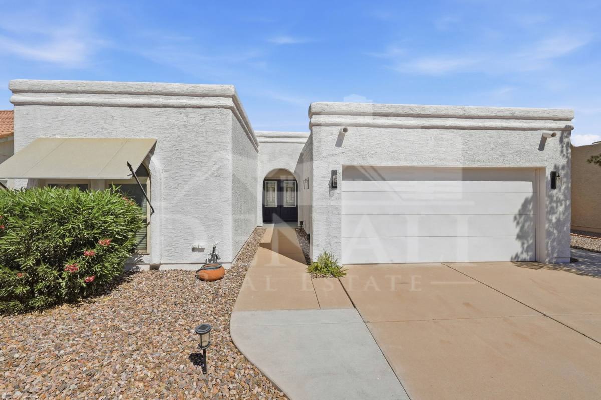 House for rent at 10602 E Elmhurst Dr, Chandler, AZ 85248