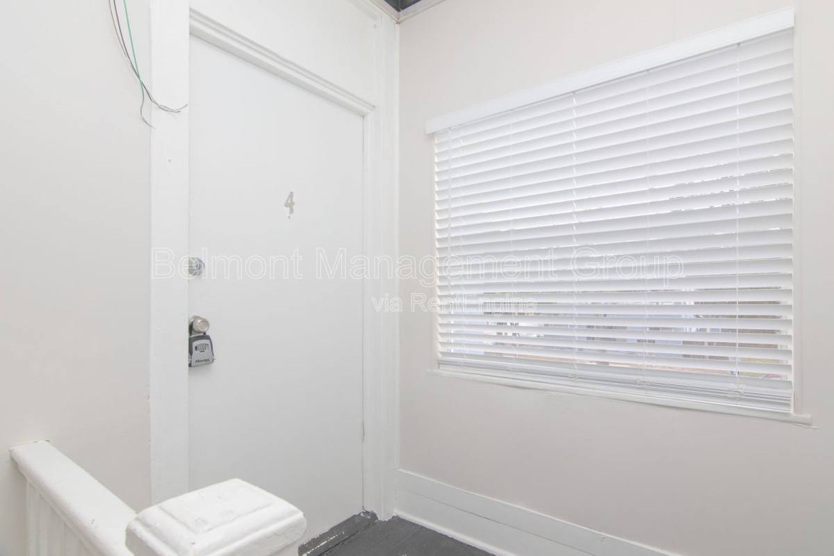 Apartment for rent at 612 S Park Ave #4, Sanford, FL 32771