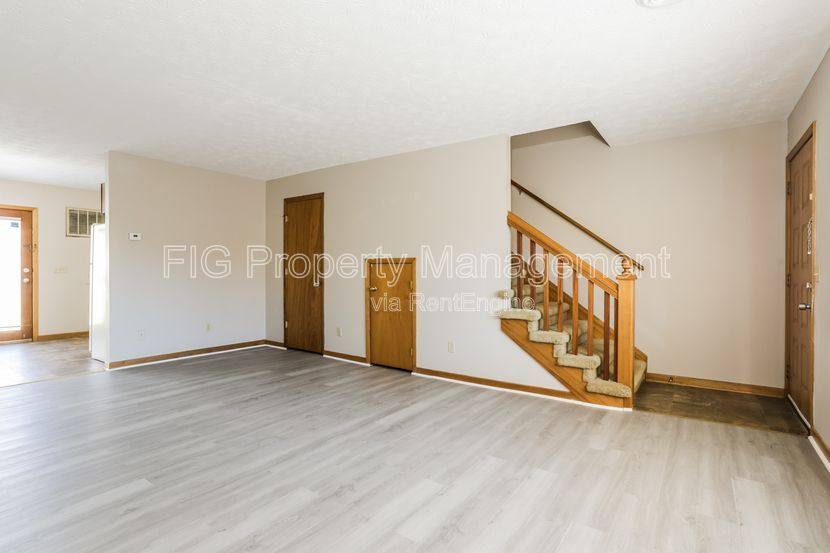 Apartment for rent at 537 Scott County Rd #H, Kingsport, TN 37660