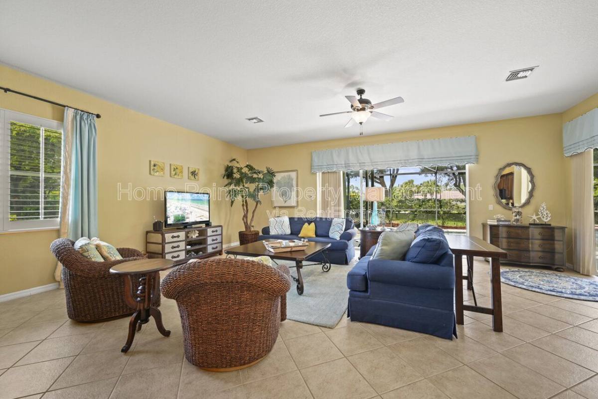 House for rent at 13800 Farnese Dr, Estero, FL 33928