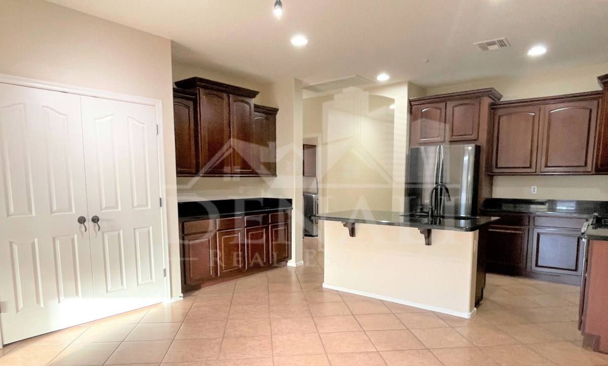 House for rent at 30204 N 73rd Ave, Peoria, AZ 85383