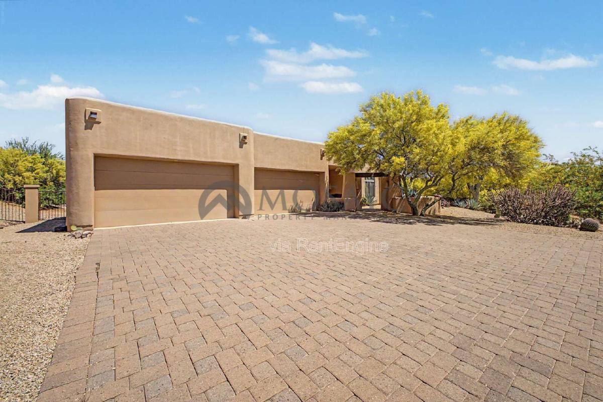 House for rent at 14006 E Mark Lane, Scottsdale, AZ 85262