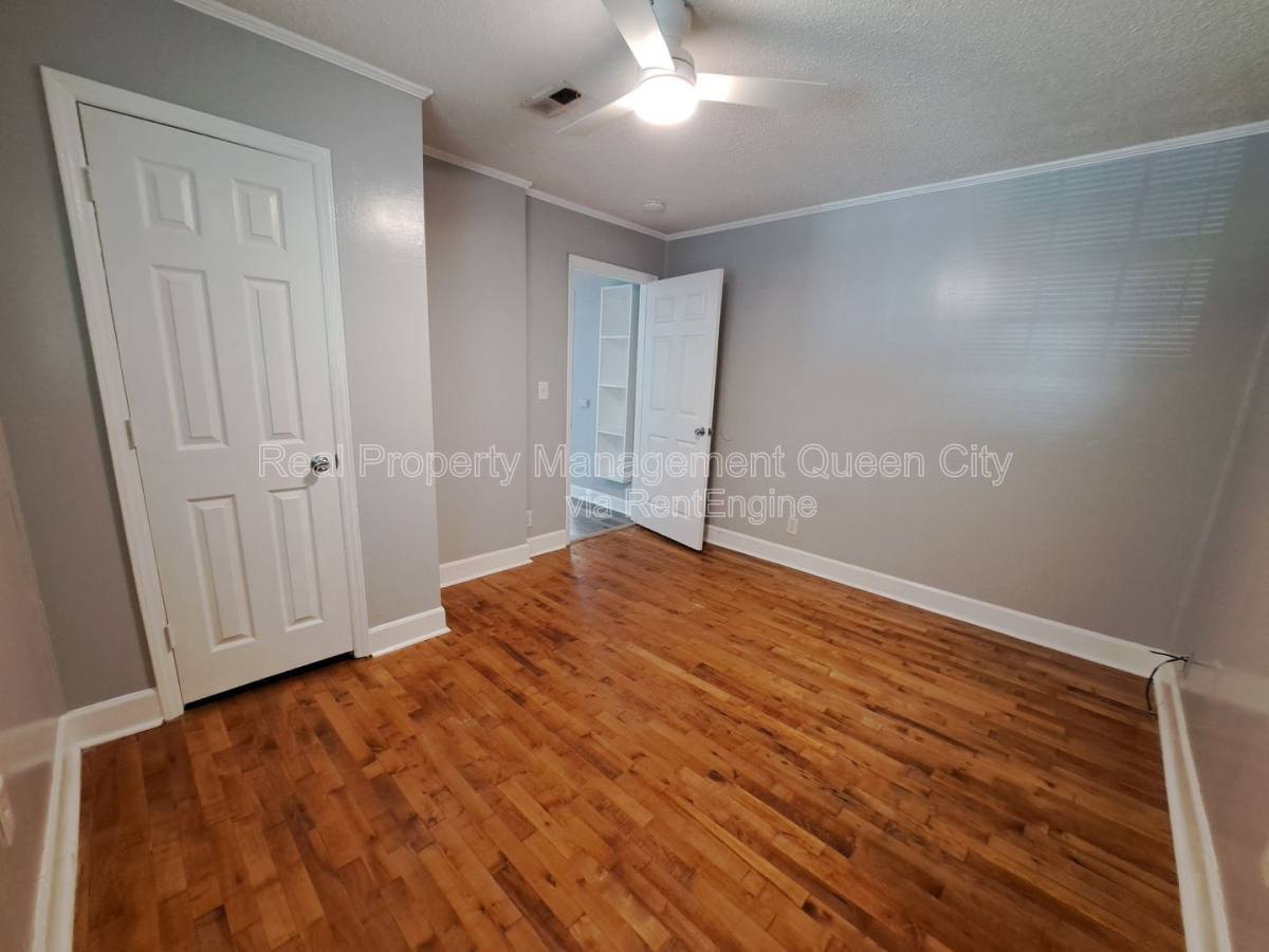 House for rent at 112 Miller St, Gastonia, NC 28052