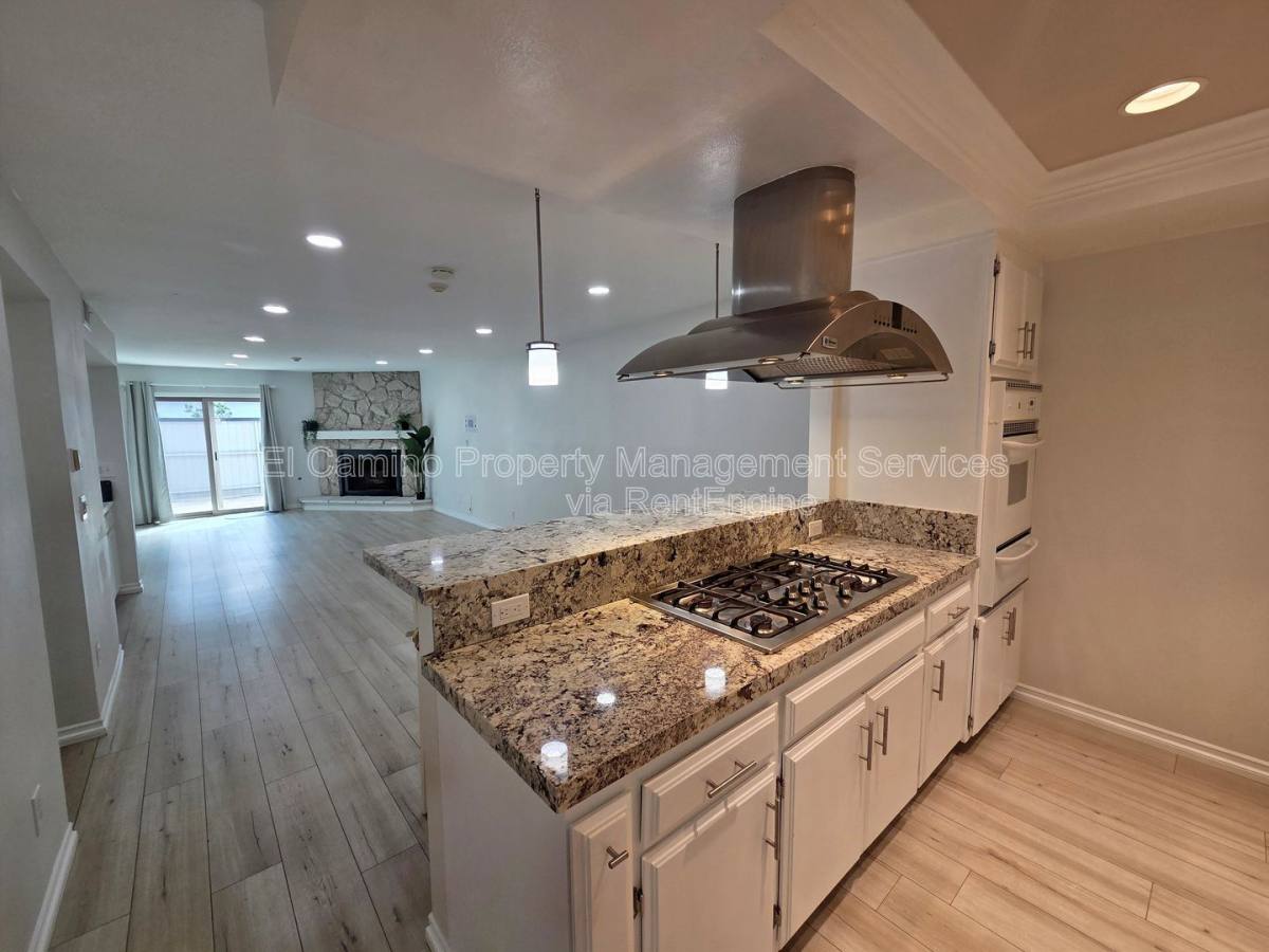 Condo for rent at 2520 Graham Ave, Redondo Beach, CA 90278