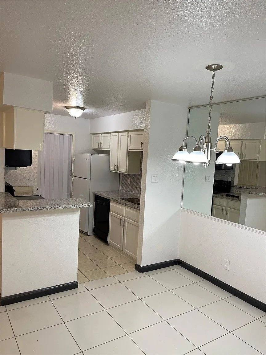 Condo for rent at 9700 Leawood Blvd #807, Houston, TX 77099