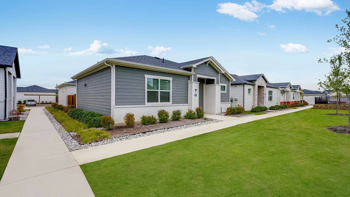 House for rent at 8033 N Elm St #5009, Denton, TX 76207