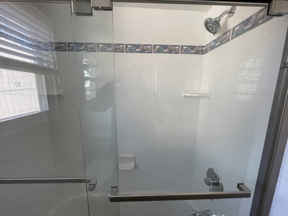 Apartment for rent at 234 Wheeler St #2, Cliffside Park, NJ 07010