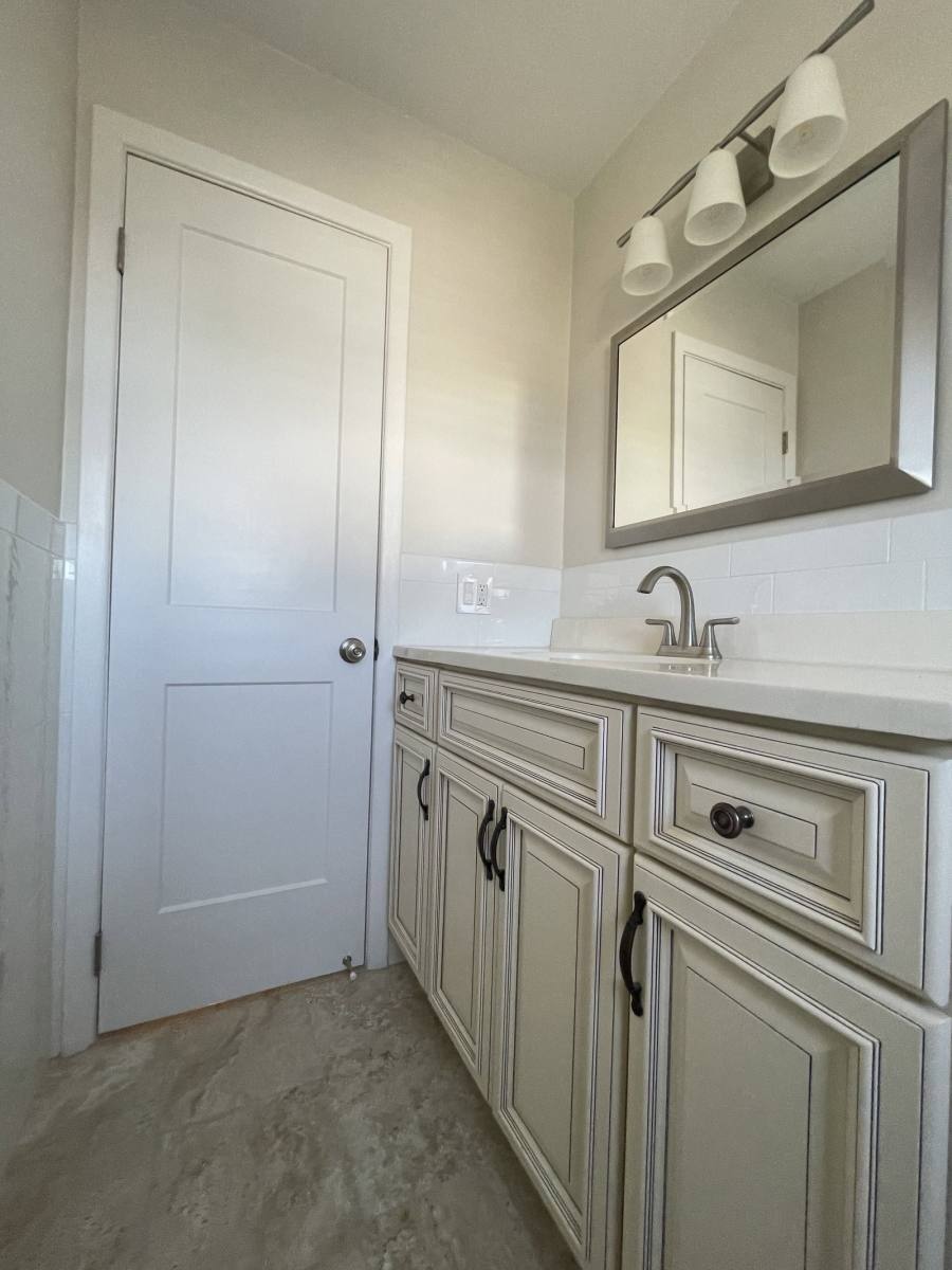 Apartment for rent at 234 Wheeler St #2, Cliffside Park, NJ 07010