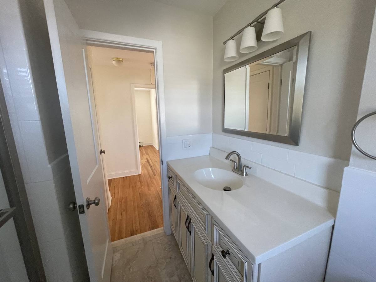 Apartment for rent at 234 Wheeler St #2, Cliffside Park, NJ 07010