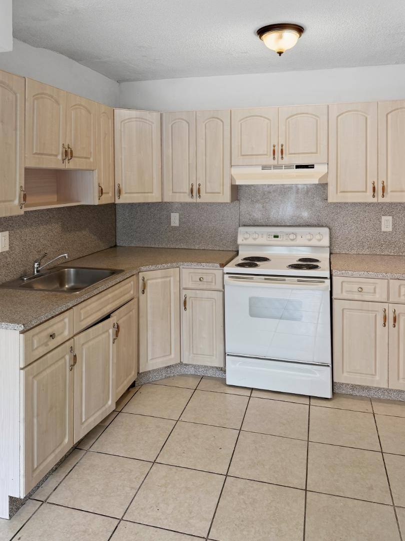 Apartment for rent at 1560 NW 15th St Rd #3, Miami, FL 33125