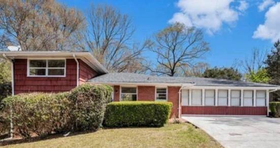 House for rent at 845 Valley Brook Rd, Decatur, GA 30033