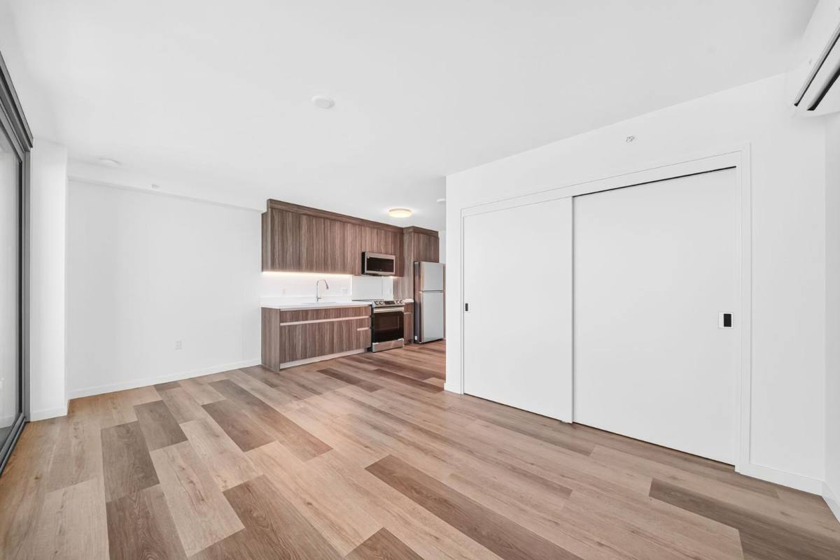 Condo for rent at 1500 Rycroft St #1410, Honolulu, HI 96814