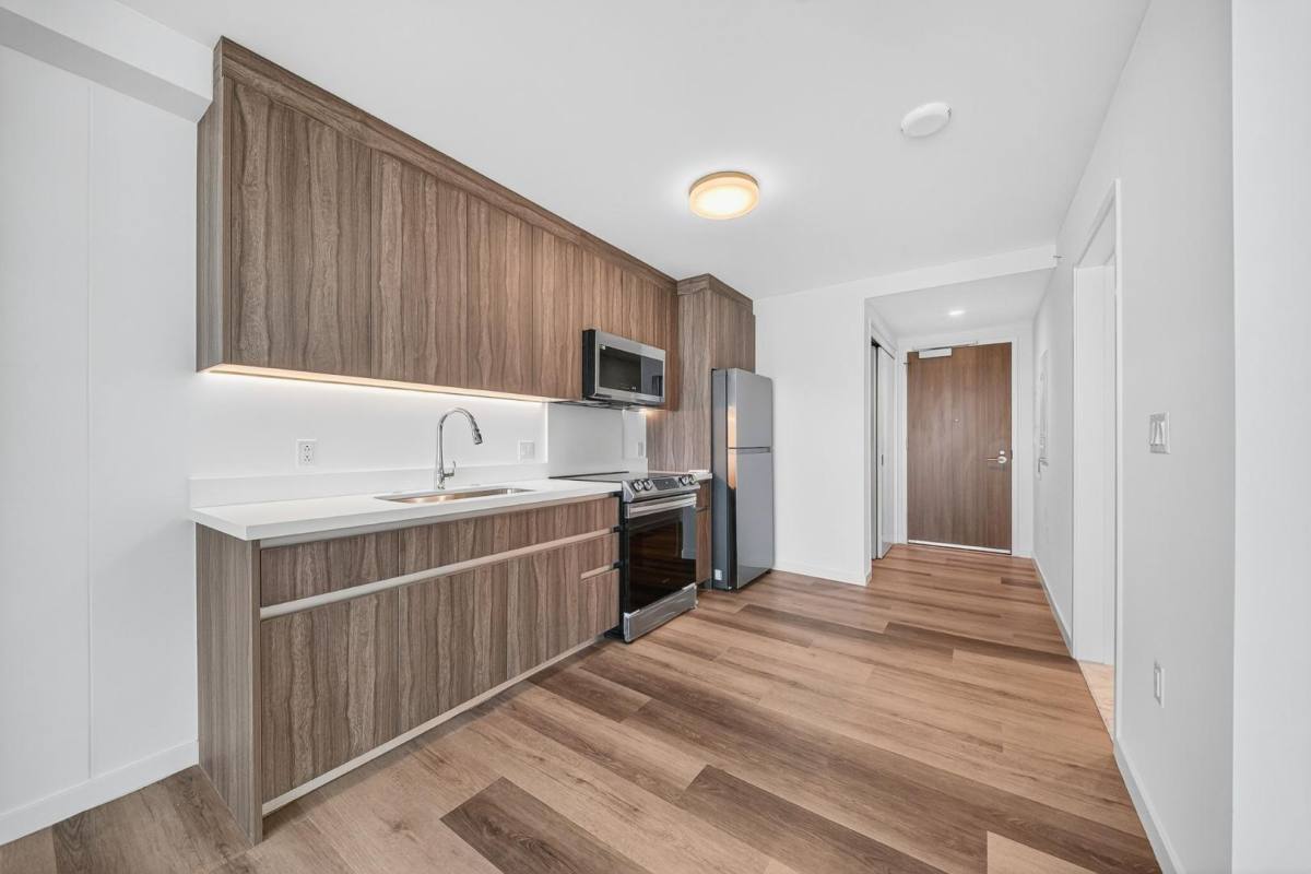 Condo for rent at 1500 Rycroft St #1410, Honolulu, HI 96814