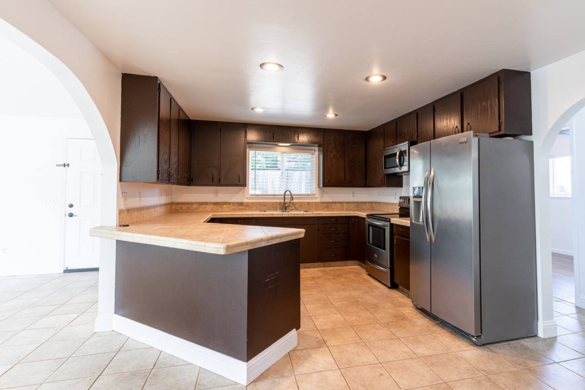 House for rent at 300 Ioli Ranch Circle C, Cloverdale, CA 95425