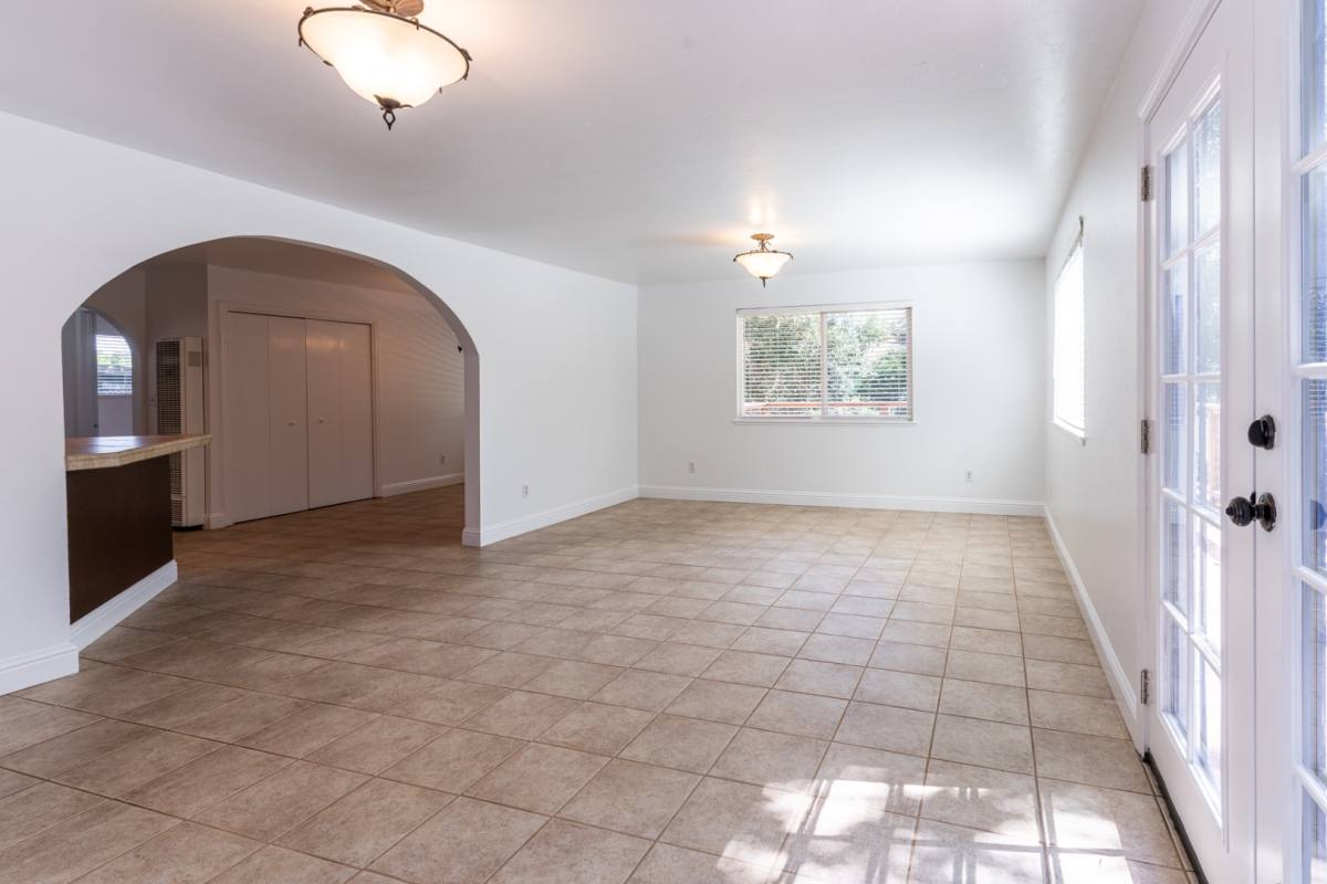 House for rent at 300 Ioli Ranch Circle C, Cloverdale, CA 95425