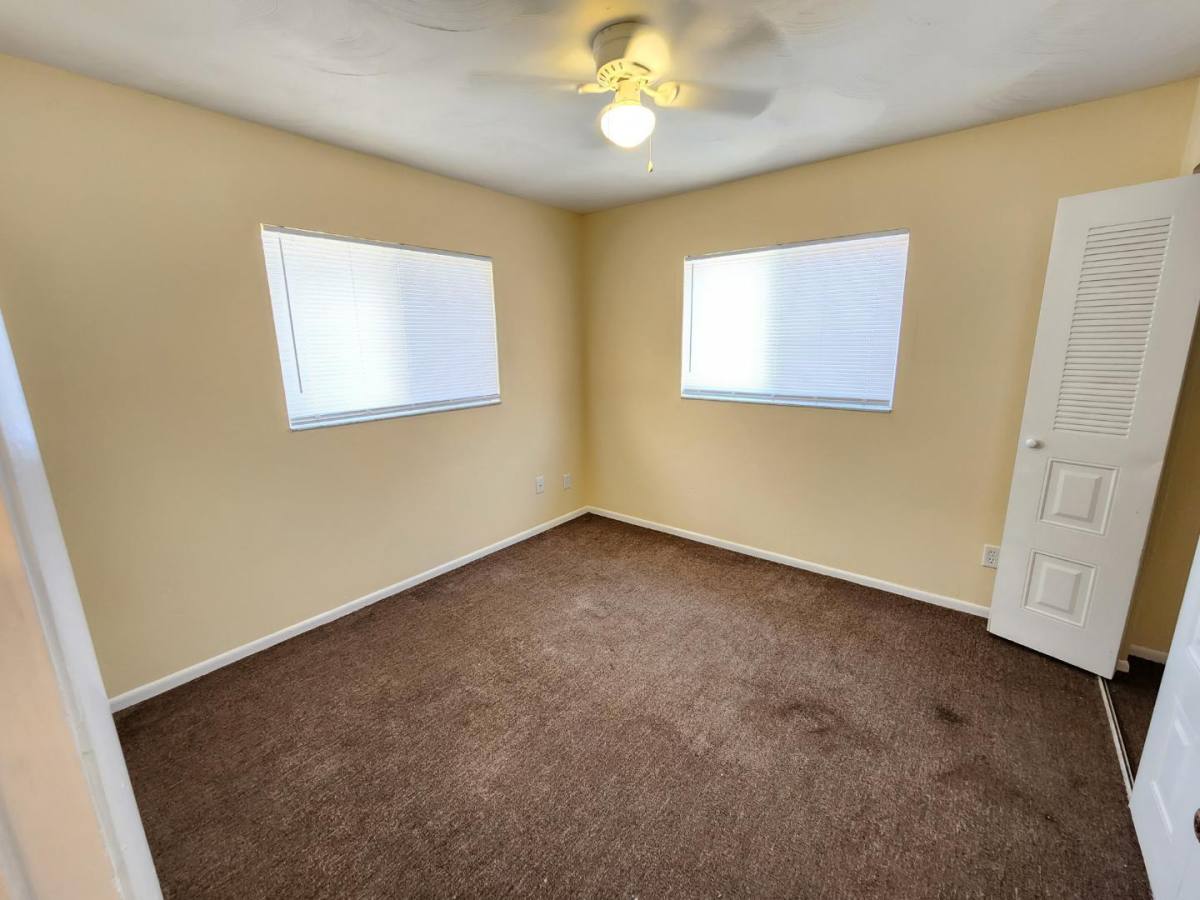 Apartment for rent at 3221 Broadway #3227B, Fort Myers, FL 33901