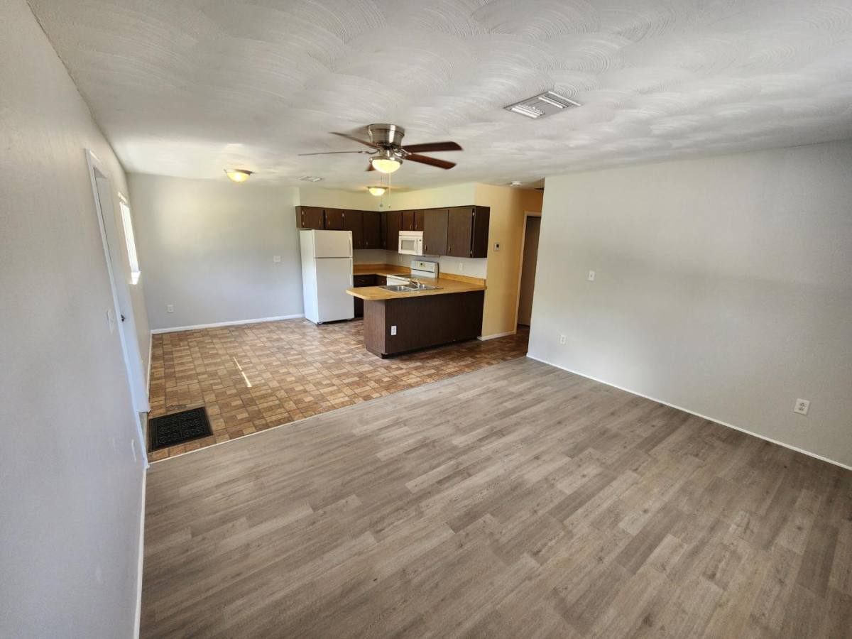 Apartment for rent at 3221 Broadway #3227B, Fort Myers, FL 33901