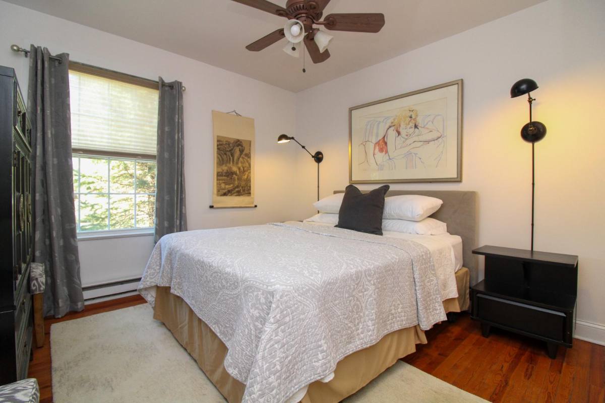 Apartment for rent at 375 Weaverville Rd #3, Asheville, NC 28804