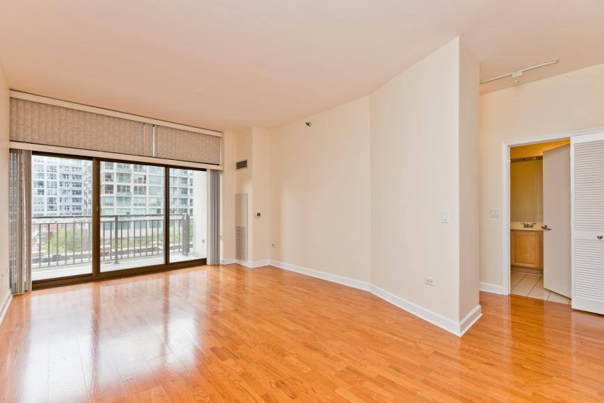 Condo for rent at 1322 S Prairie #609, Chicago, IL 60605