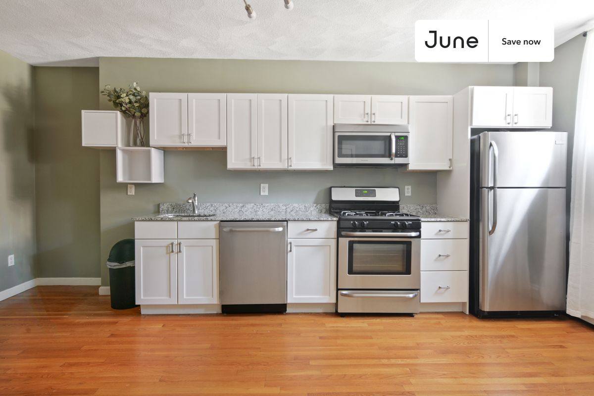 Apartment for rent at 36 N Bennet St #1, Boston, MA 02113