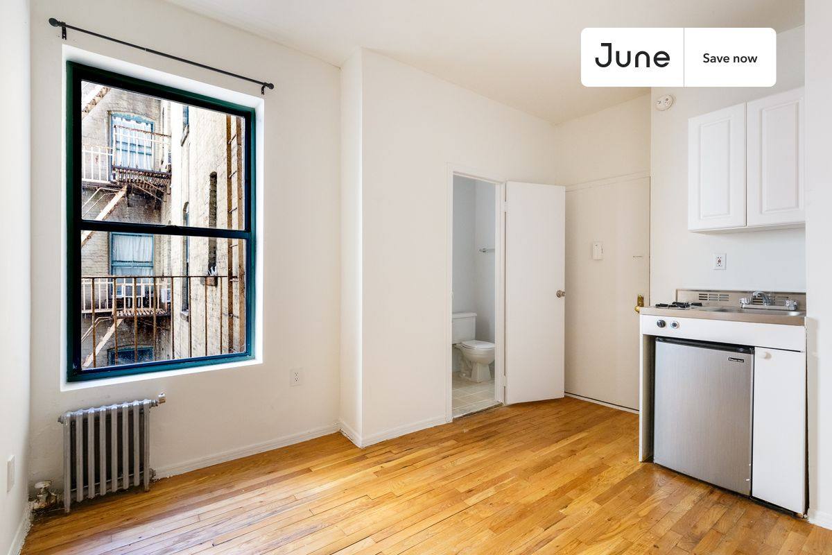 Apartment for rent at 248 W 64th St #4F, New York, NY 10023