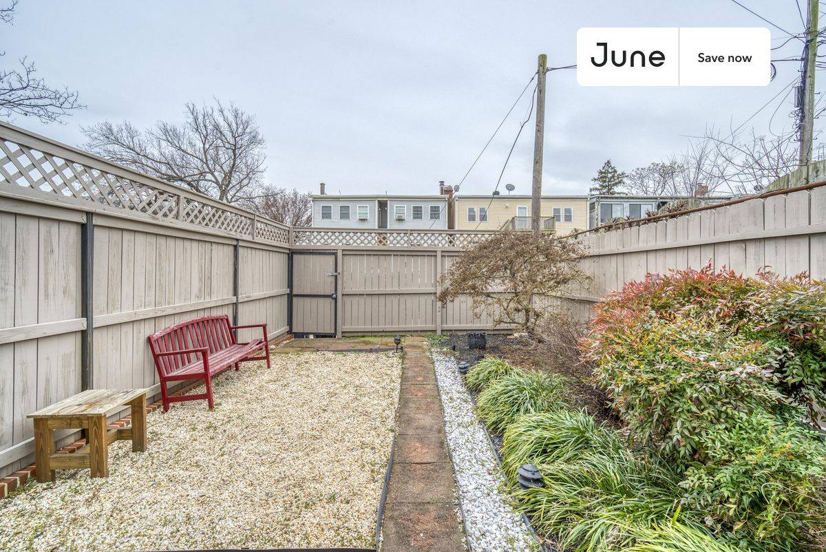 Apartment for rent at 1843 Burke St SE #2, Washington, DC 20003