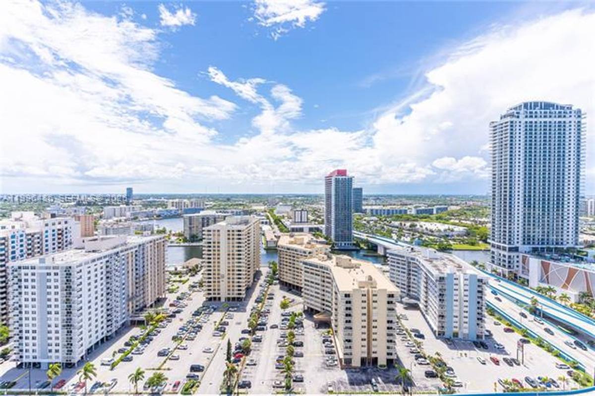 Apartment for rent at 1830 S Ocean Dr, Hallandale, FL 33009