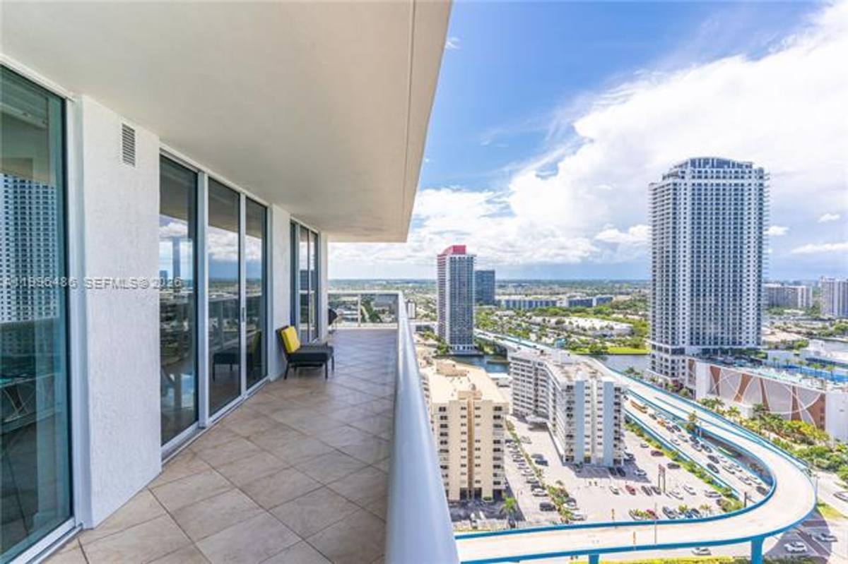 Apartment for rent at 1830 S Ocean Dr, Hallandale, FL 33009