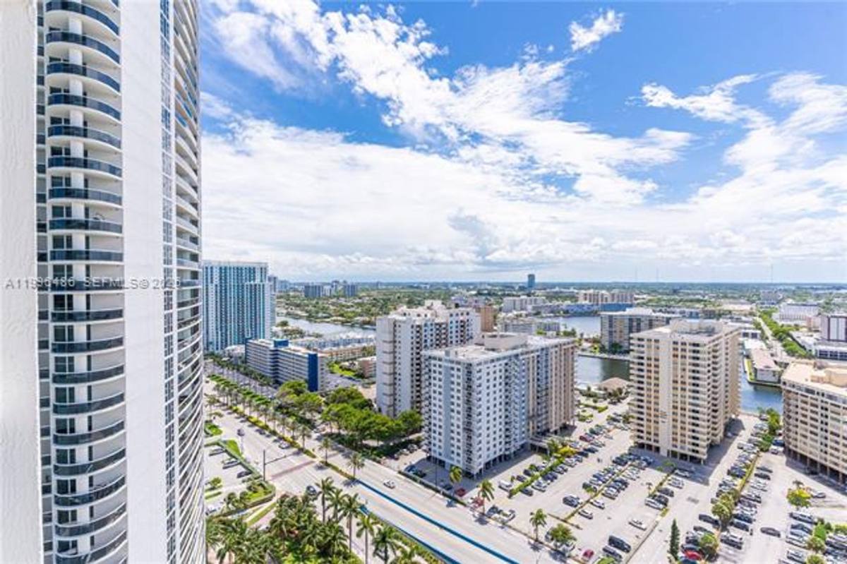 Apartment for rent at 1830 S Ocean Dr, Hallandale, FL 33009