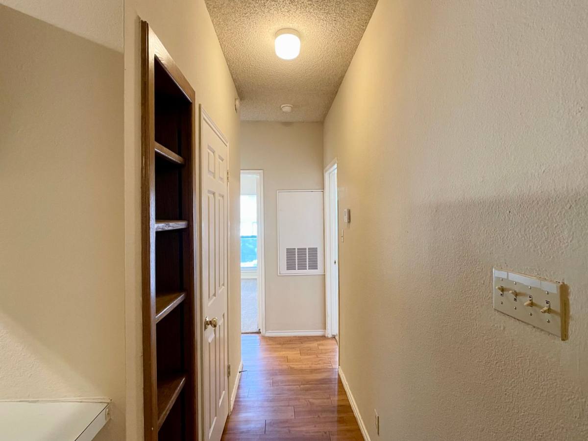 Apartment for rent at 914 W 26th, Austin, TX 78705