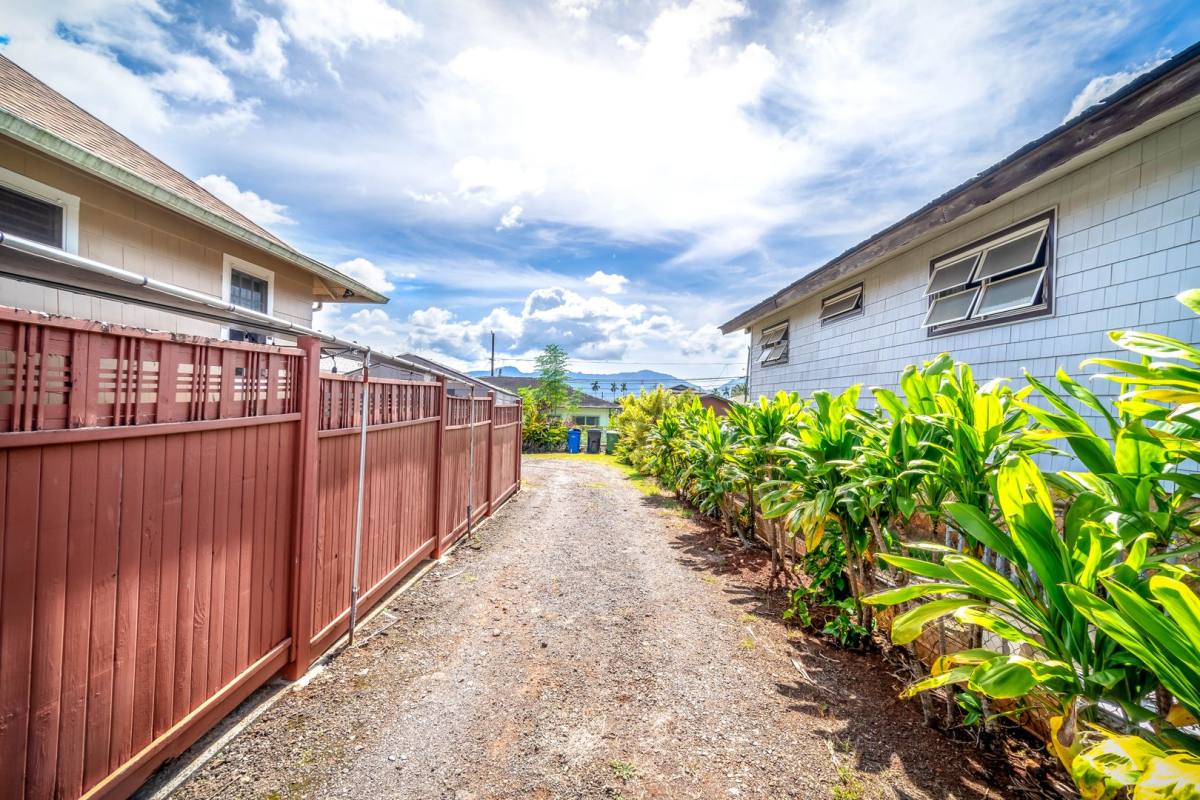 House for rent at 219 Crest Ave, Wahiawa, HI 96786