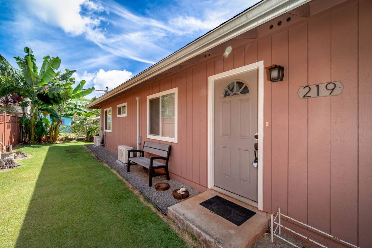 House for rent at 219 Crest Ave, Wahiawa, HI 96786