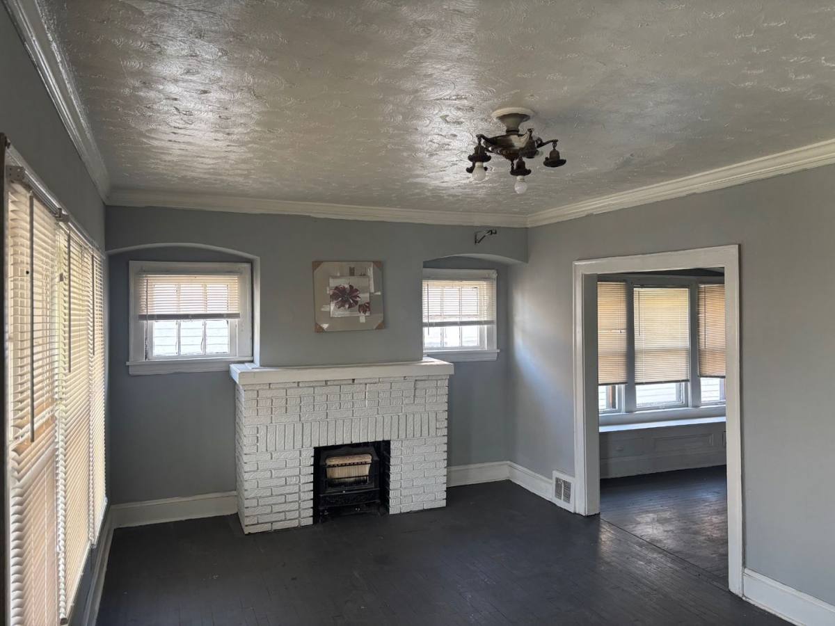 Apartment for rent at 12702 Iowa Ave, Cleveland, OH 44108