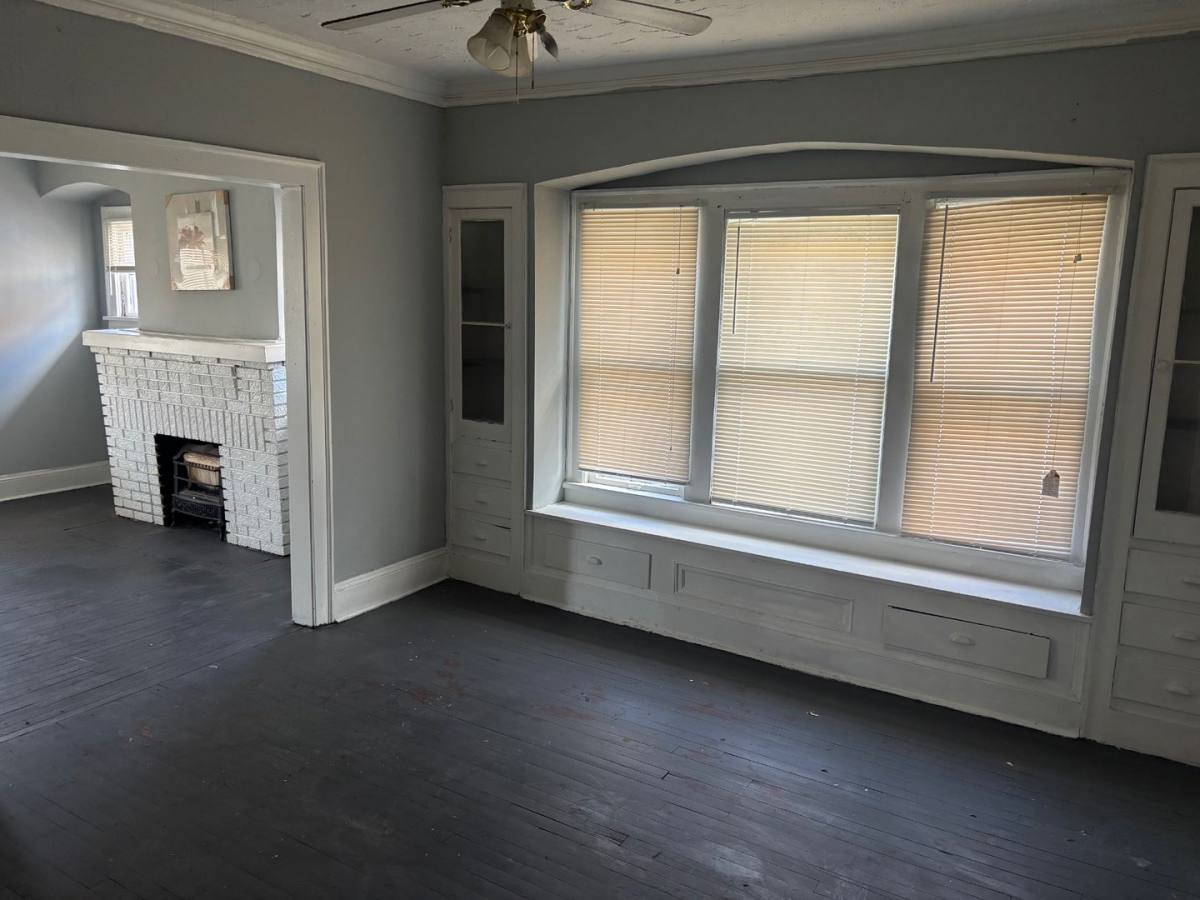 Apartment for rent at 12702 Iowa Ave, Cleveland, OH 44108