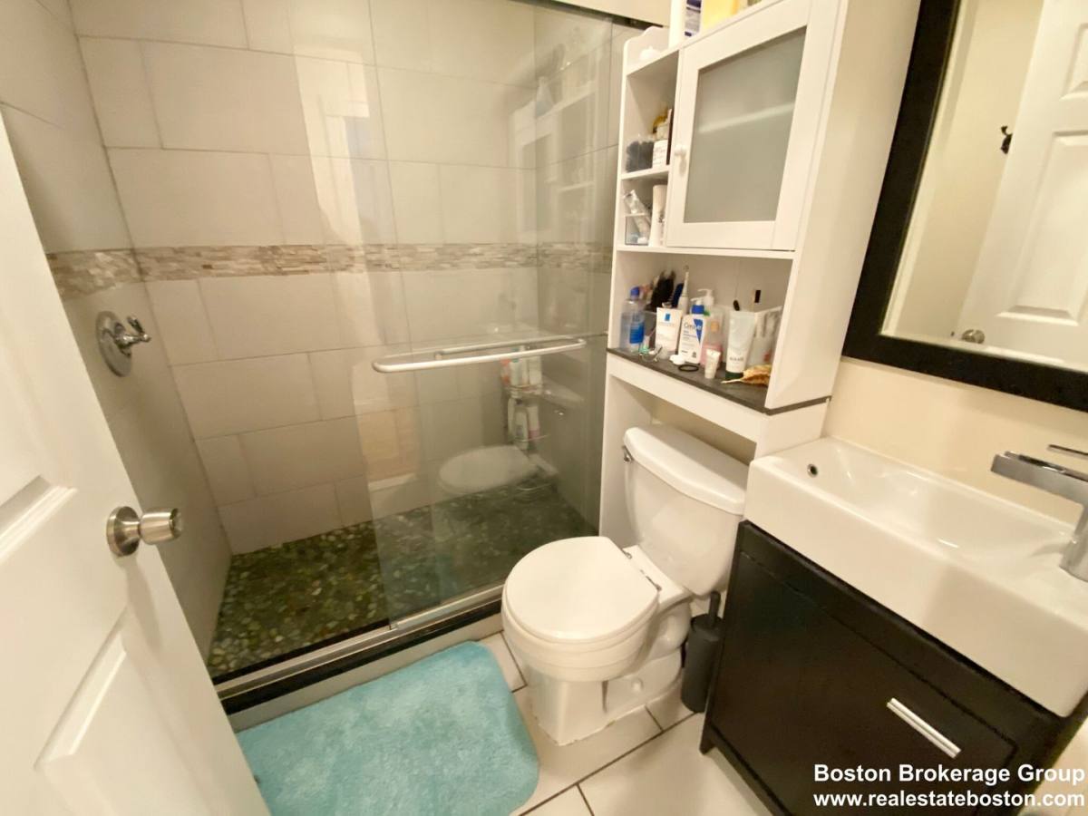 Apartment for rent at 5 Oswald St #30, Roxbury Crossing, MA 02120