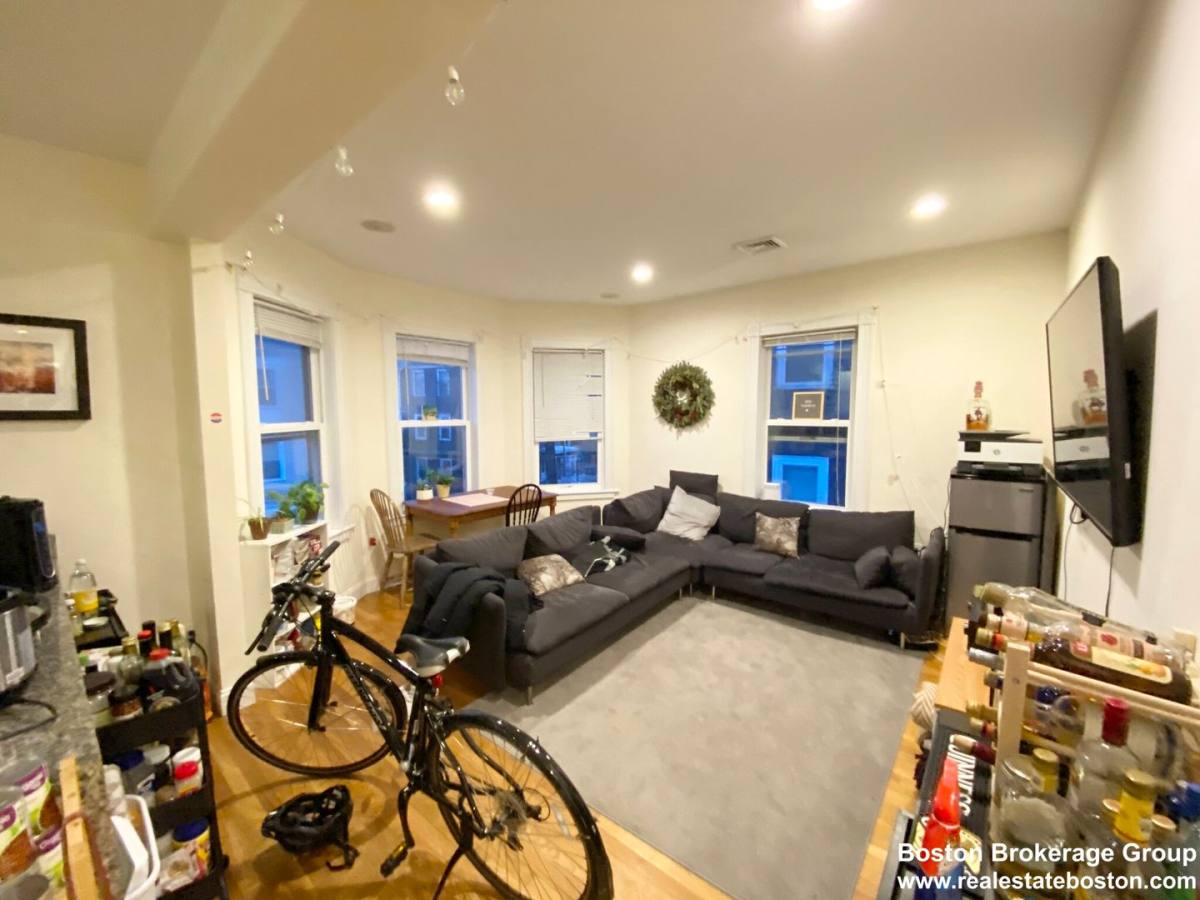 Apartment for rent at 5 Oswald St #30, Roxbury Crossing, MA 02120
