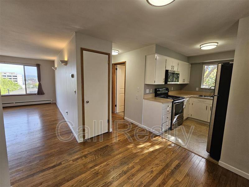 Apartment for rent at 904 W Lincoln Place #5, Spokane, WA 99204