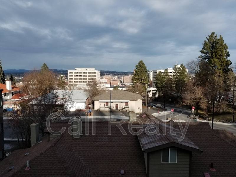 Apartment for rent at 904 W Lincoln Place #5, Spokane, WA 99204