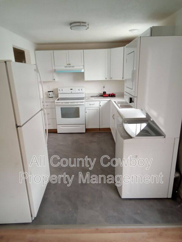 Apartment for rent at 705 Ferris Court #4, Rawlins, WY 82301