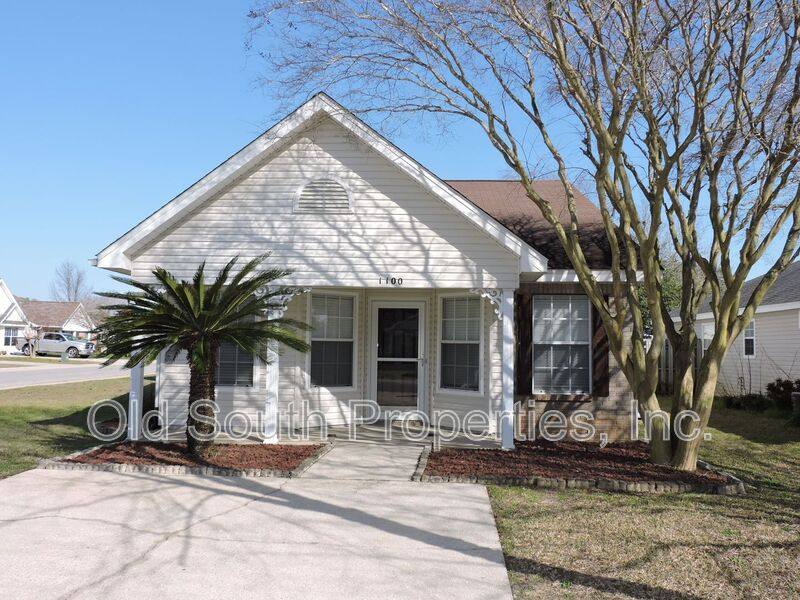 House for rent at 1100 Sweetbriar St, Cantonment, FL 32533