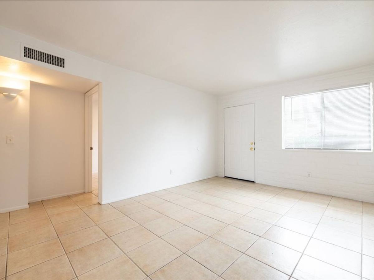 Townhouse for rent at 217-231 W Rillito St, Tucson, AZ 85705