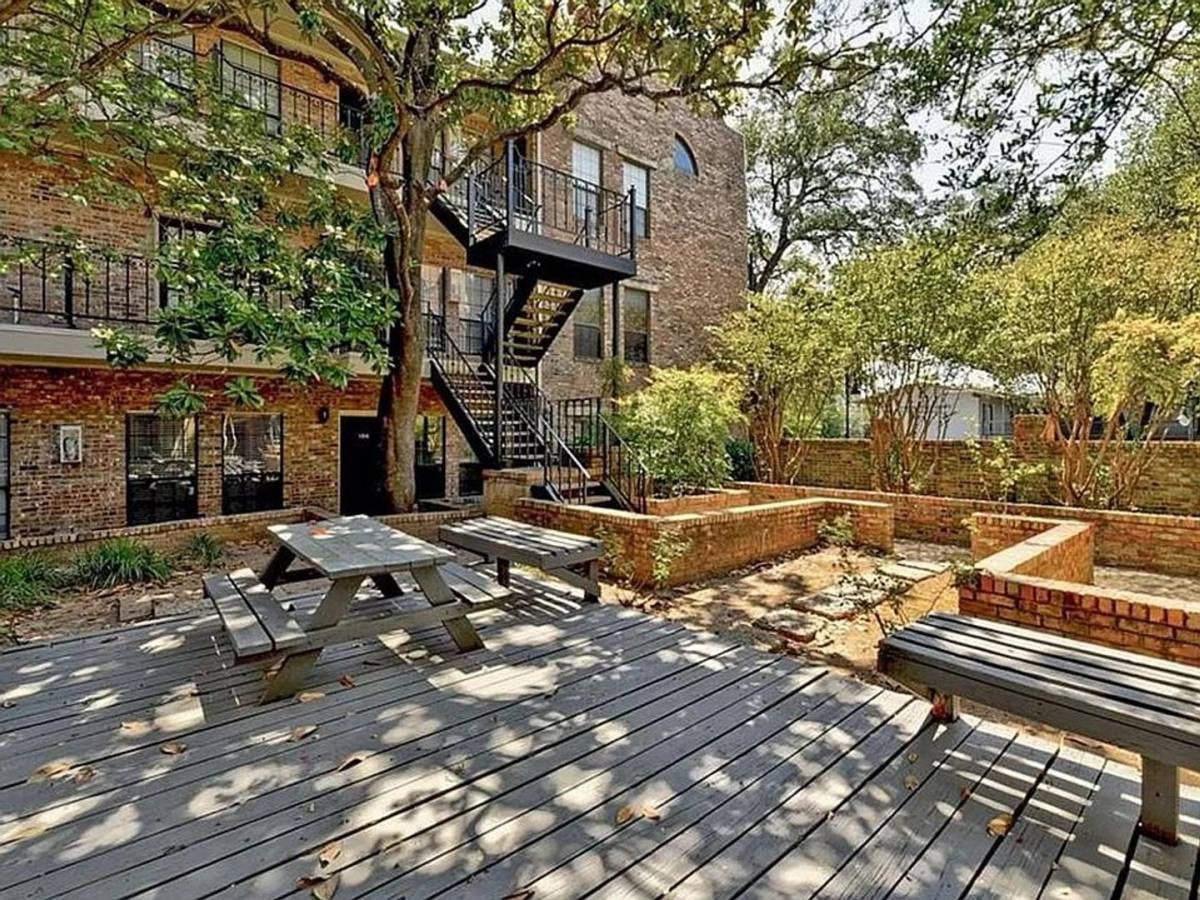 Apartment for rent at 2801 Rio Grande St, Austin, TX 78705