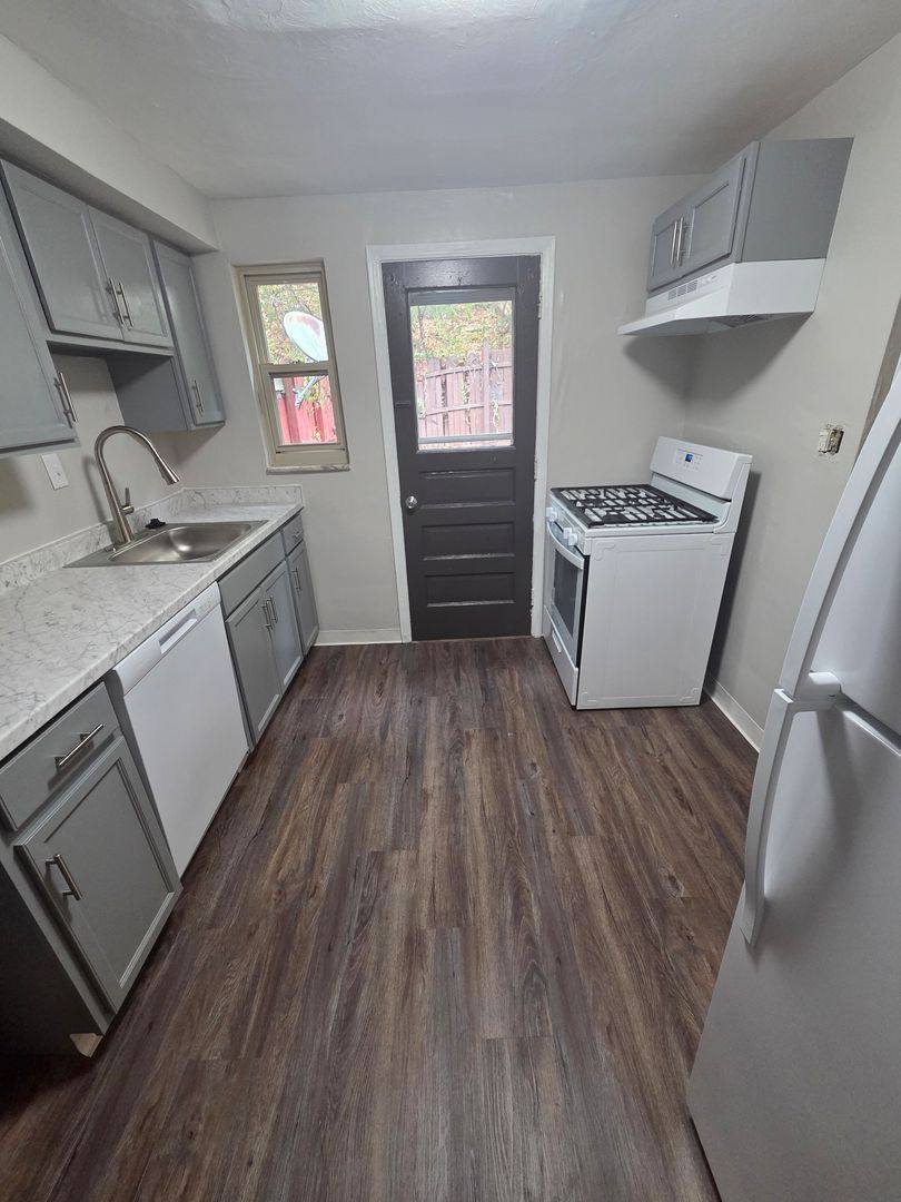 Apartment for rent at 930-944 Sleepy Hollow Rd, Pittsburgh, PA 15234