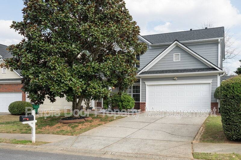 House for rent at 320 Tuggle Court, Woodstock, GA 30188