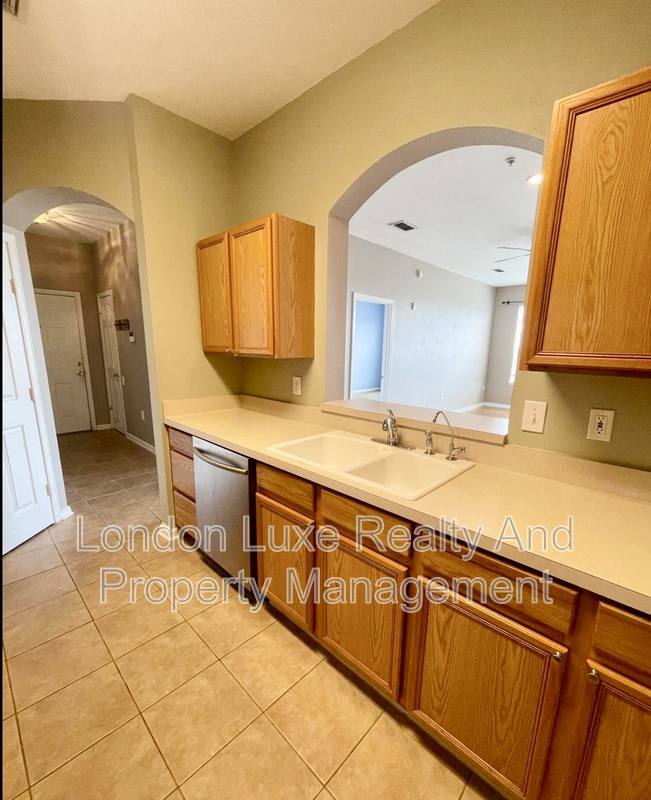 Condo for rent at 7990 Baymeadows Rd E #829, Jacksonville, FL 32256