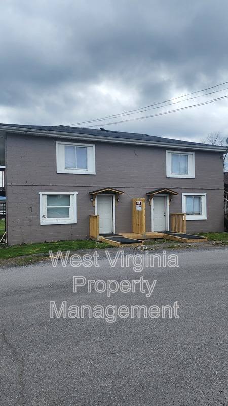 Apartment for rent at 237 Elm St #2, Beckley, WV 25801