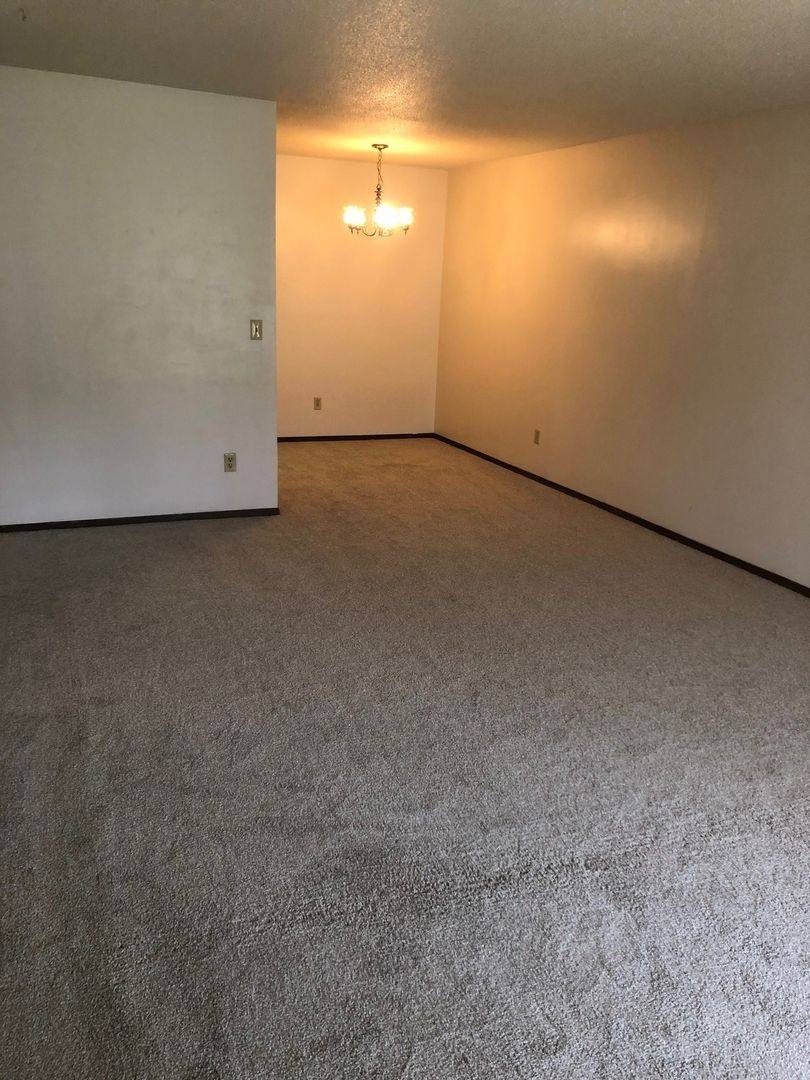 Apartment for rent at 2300 W 9th St, Sioux Falls, SD 57104