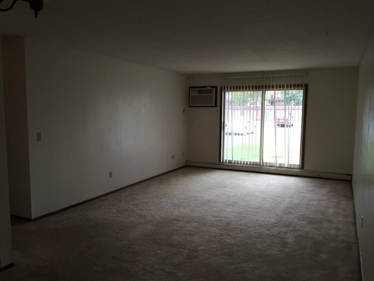 Apartment for rent at 2300 W 9th St, Sioux Falls, SD 57104