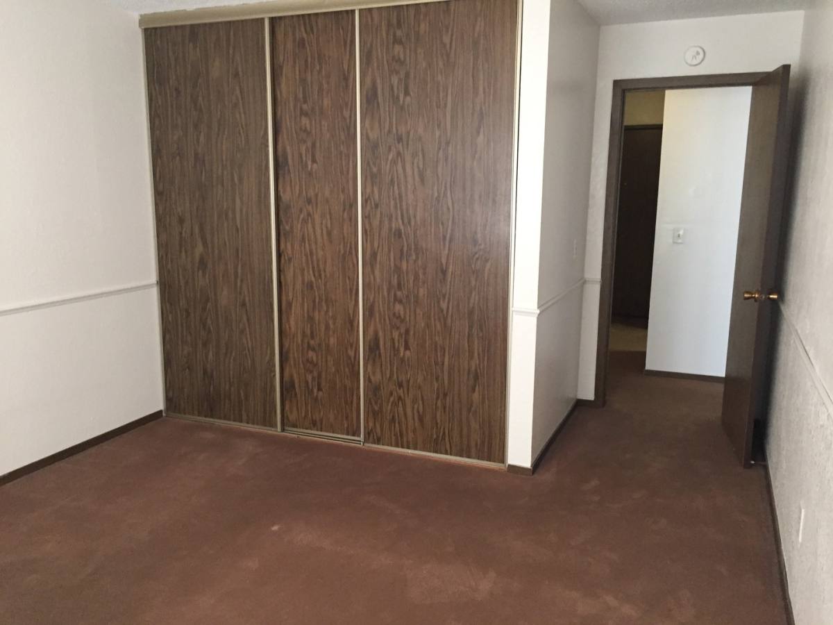 Apartment for rent at 2300 W 9th St, Sioux Falls, SD 57104